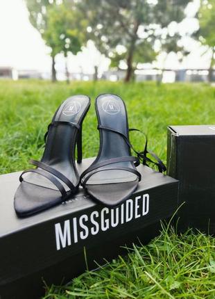 37 розмір(23,5 см). босоніжки від англійського бренду missguided6 фото