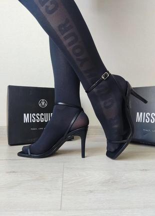 36 розмір(23 см). босоніжки від англійського бренду missguided