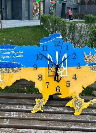 Часы настенные из эпоксидной смолы "карта украины" 40x25 см