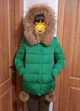 Куртка зимова з синтепоновим наповнювачем для дівчинки3 фото