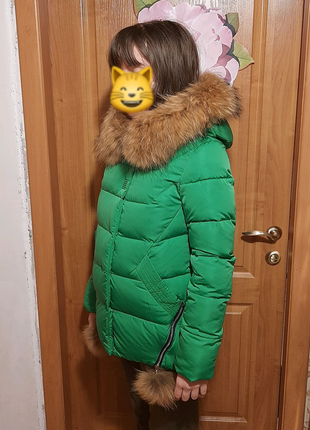 Куртка зимова з синтепоновим наповнювачем для дівчинки4 фото