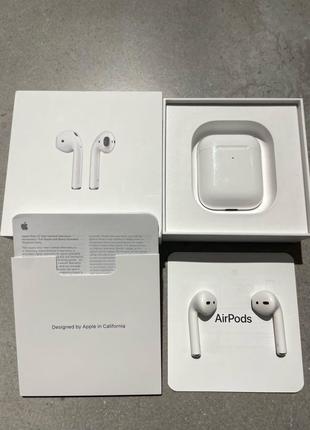 Airpods with wireless charging case