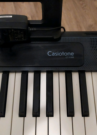 Синтезатор casio cassiotone ct-s300 + підставка4 фото