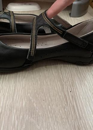 Новые кожаные туфли, 36 размер, из испании2 фото