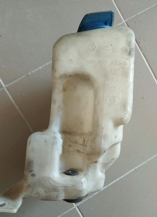 Бачок омивателя vw,audi,skoda,seat