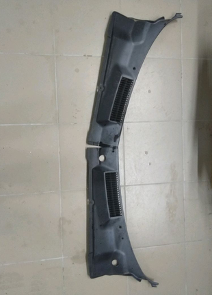 Планка під лобове скло деу ланос