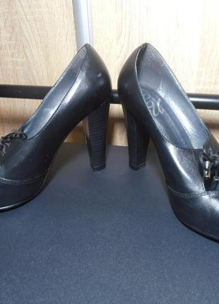 Жіночі осінні туфлі ledy unica3 фото