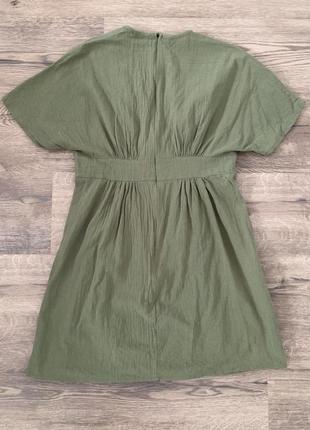 Короткое платье с глубоким вырезом оливкового цвета shein4 фото
