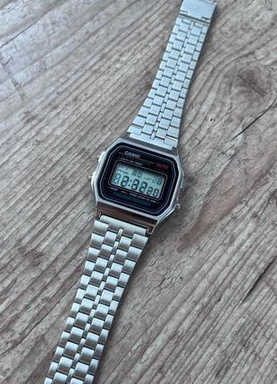 Наручний годинник casio a159w срібний