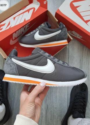 Nike cortez