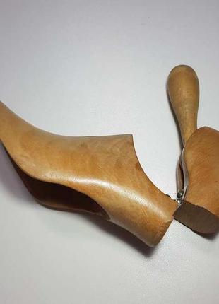 Вставка для вирівнювання і зберігання взуття, дерево, упоряд. відмінне!