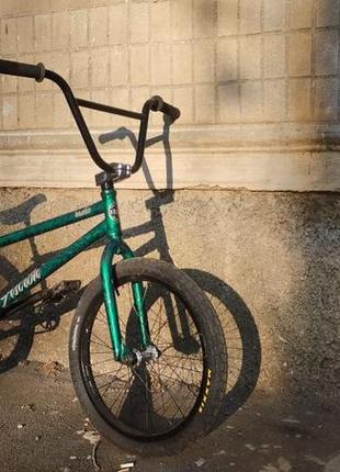 Продам bmx в хорошем состоянии!!!