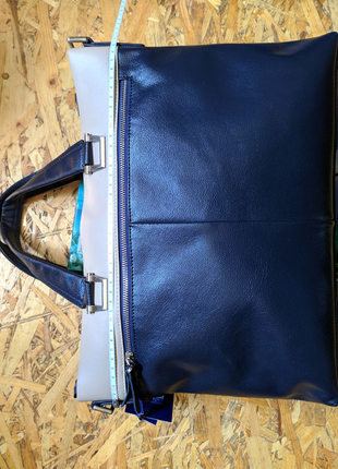 Шкіряна сумка синього кольору.2 фото