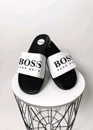 Шльопанці hugo boss