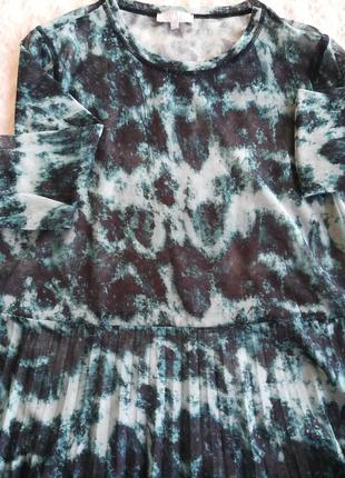 Платье женское прозрачное сетчатое с плиссированной юбкой