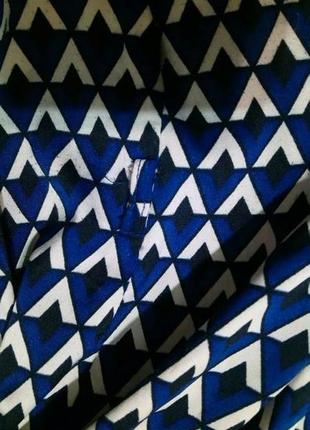 Синя блуза геометричний принт3 фото