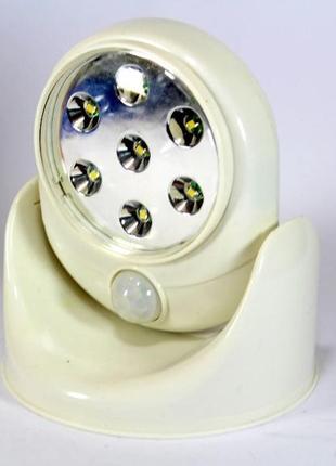 Світлодіодний бездротовий світильник з датчиком руху 7 led4 фото