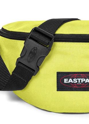 Сумка на пояс eastpak springer (beachy yellow)4 фото