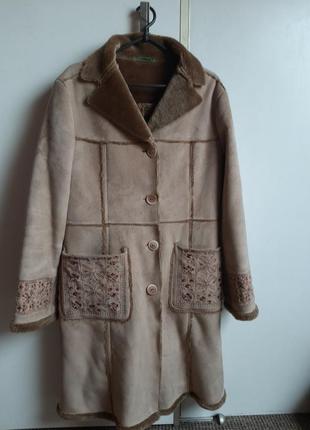 Штучна дубльонка-плащ