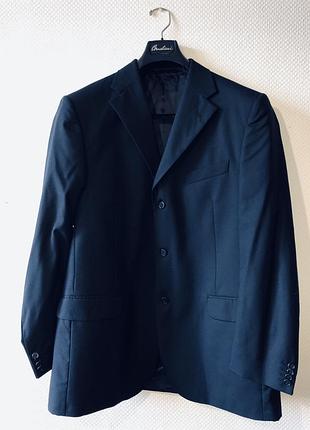 Піджак corneliani новий розмір 52