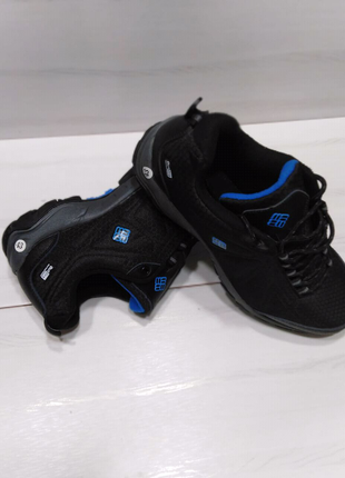 Кросівки чоловічі columbia waterproof чорний5 фото