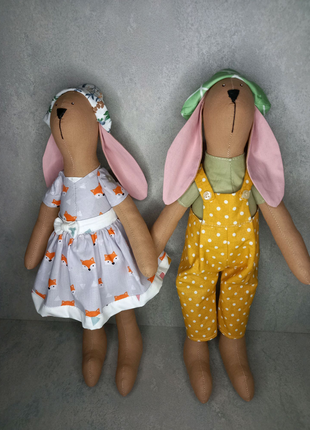 Інтер'єрна текстильна лялька тільда, два зайчика, м'яка іграшка6 фото