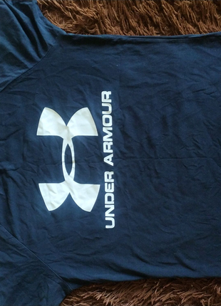 Футболка under armour