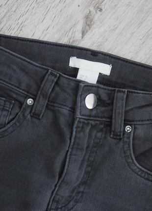 Сірі джинси скінні hm4 фото