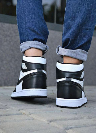 Nike air jordan 1 retro чорні з білим шкіра7 фото