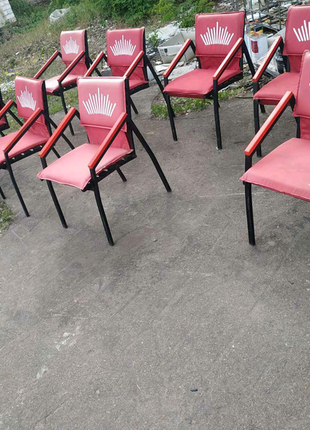 Столи, стільці, зонти (ціни в описі)5 фото