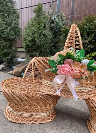 Плетеная корзина из лозы большая, вместительная