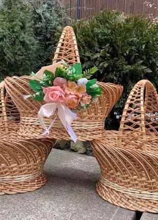 Плетеная корзина из лозы большая, вместительная