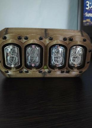 Nixie clock годинник на грі ін-123 фото