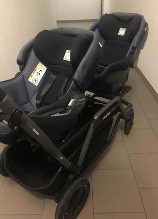 Коляска для двійнят «peg-perego»2 фото