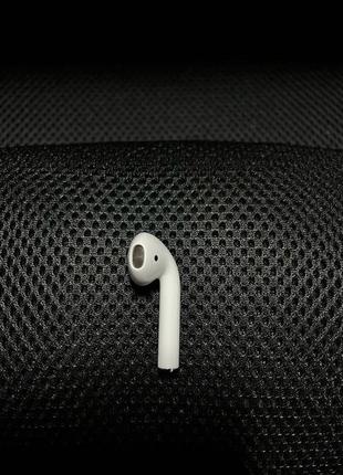 Продам лівий навушник apple airpods 2