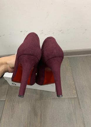 Нереально красивые лодочки 👠3 фото