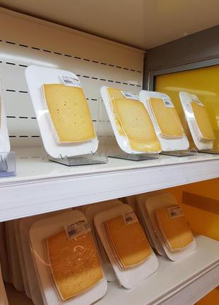 Опора для сиру, іншої продукції в плоскою упаковці