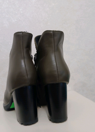 Нові жіночі ботильйони туфлі 37 розмір5 фото