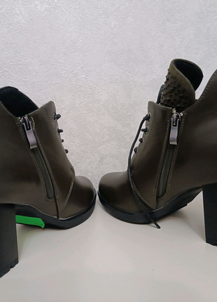Нові жіночі ботильйони туфлі 37 розмір6 фото