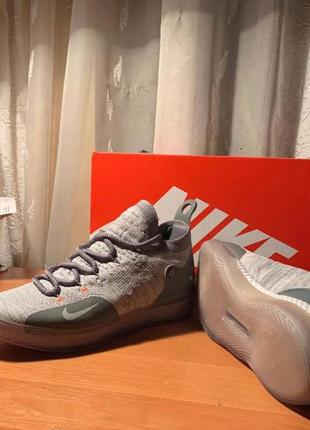 Баскетбольні кросівки nike kd 111 фото