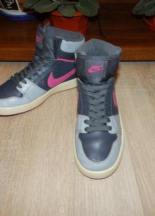 Кроссовки , скейтера nike women backboard high top shoes pink grey 395642-0082 фото