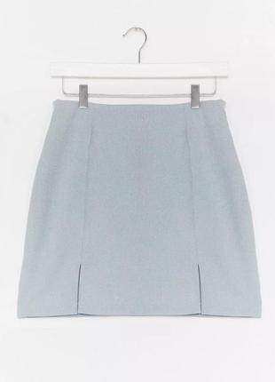 Красивая короткая юбка с разрезами1 фото