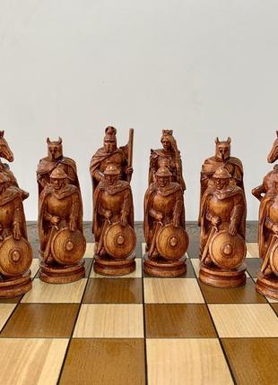 Шахові фігури " лицарі" із натуральної деревини клена9 фото