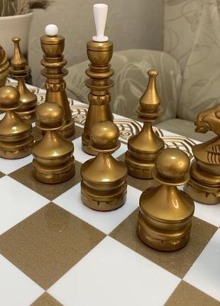 Шахові фігури "classic luxe" у біло-золотому кольорі з клена3 фото