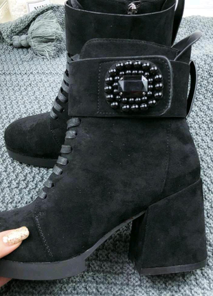 Чорні жіночі черевики2 фото