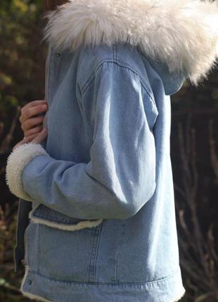 Продам женскую куртку!