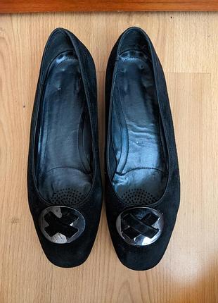 Кожаные туфли лодочки черные 37р