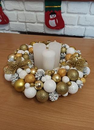 Новорічний різдвяний вінок-підсвічник на стіл