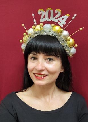 Срібно-золотий новорічний обруч, новорічна корона з кульками5 фото
