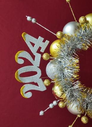 Срібно-золотий новорічний обруч, новорічна корона з кульками8 фото